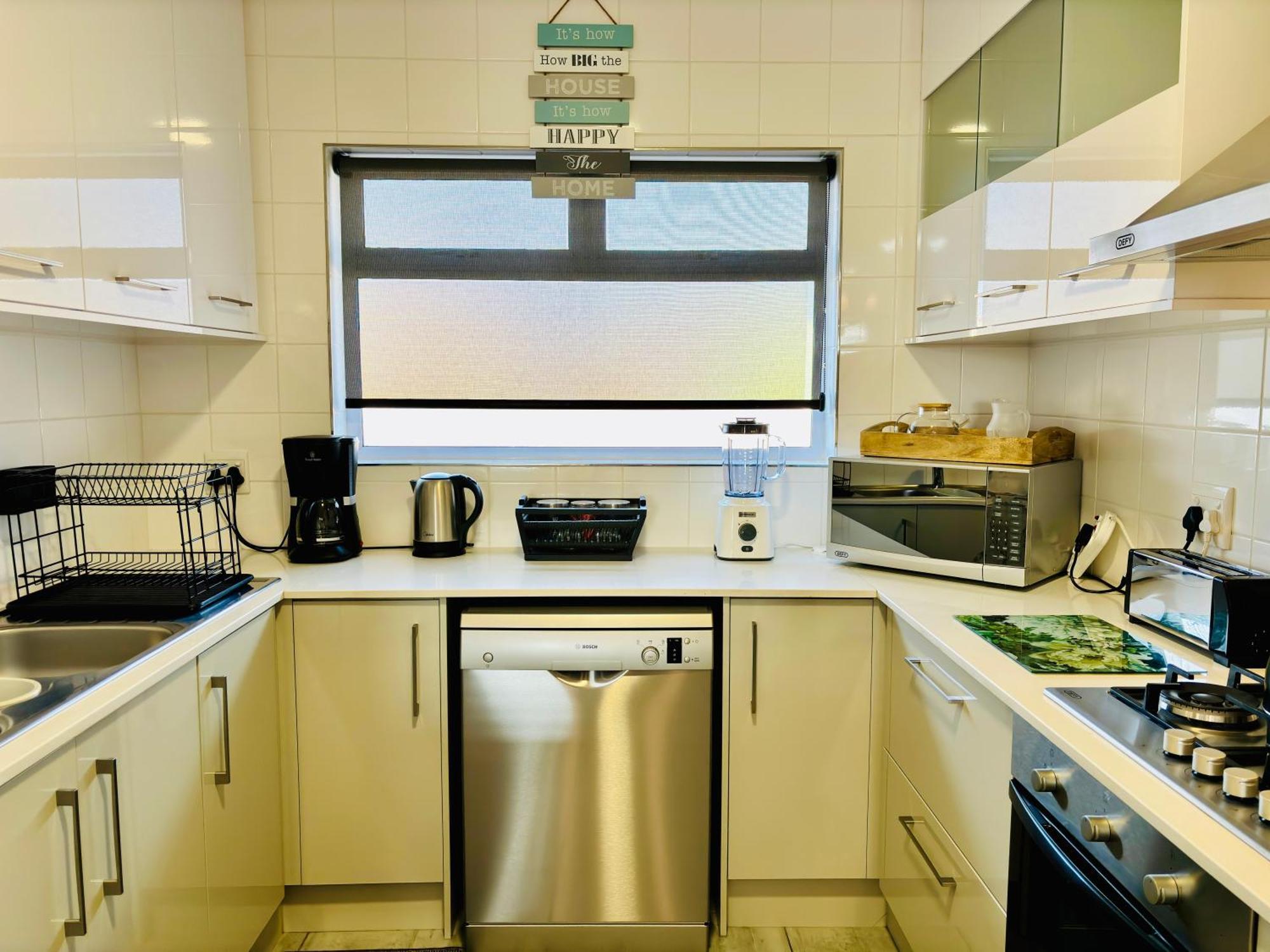 Bright & Stylish Self Catering Swakopmund Cbd Apartment Exterior photo